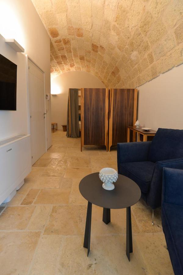 B-Welcome Rooms Of Charme E Relax Полиньяно-а-Маре Экстерьер фото