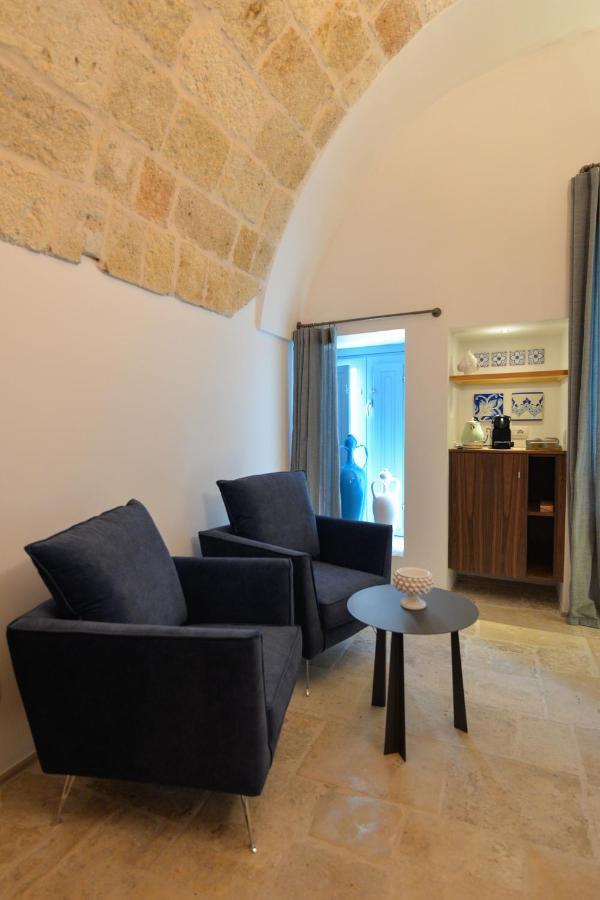 B-Welcome Rooms Of Charme E Relax Полиньяно-а-Маре Экстерьер фото