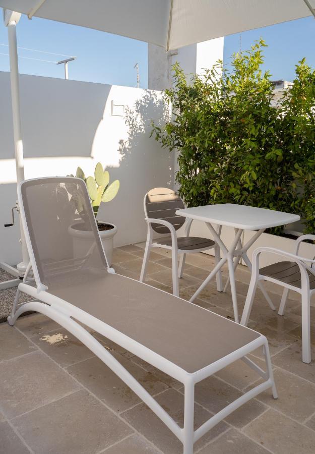 B-Welcome Rooms Of Charme E Relax Полиньяно-а-Маре Экстерьер фото